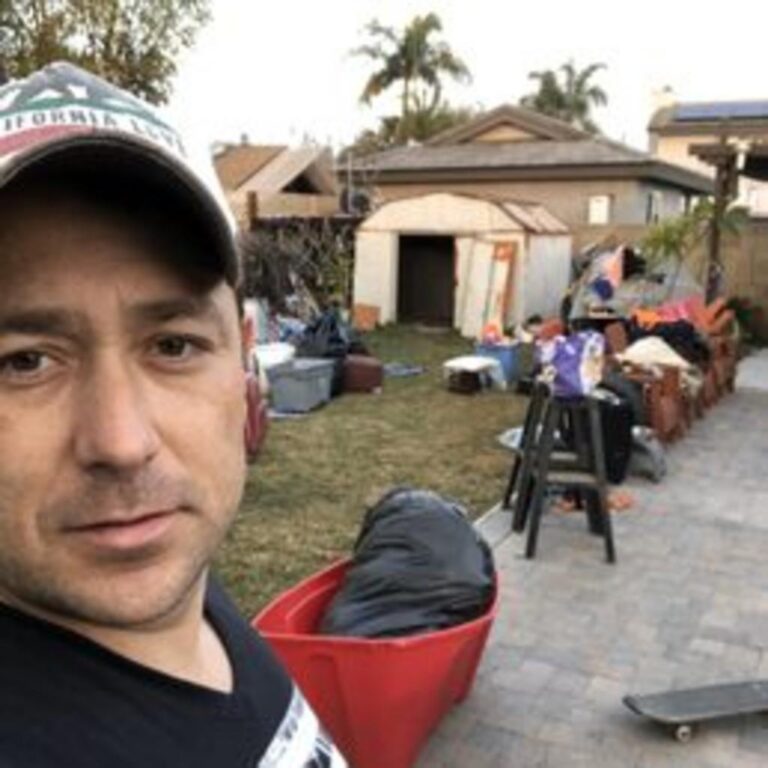 Raul-Express-Junk-Removal-Los-Angeles-Riverside